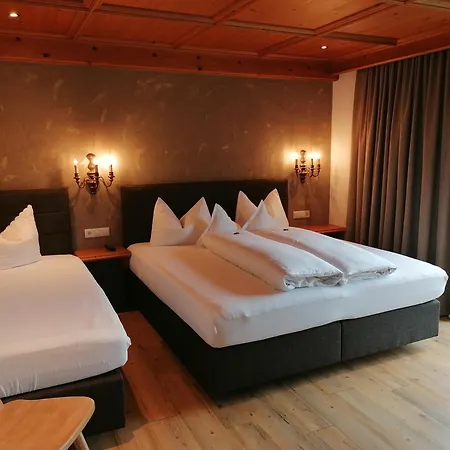 Alojamento de Acomodação e Pequeno-almoço Tirol Haus Zillertal Zellbergeben